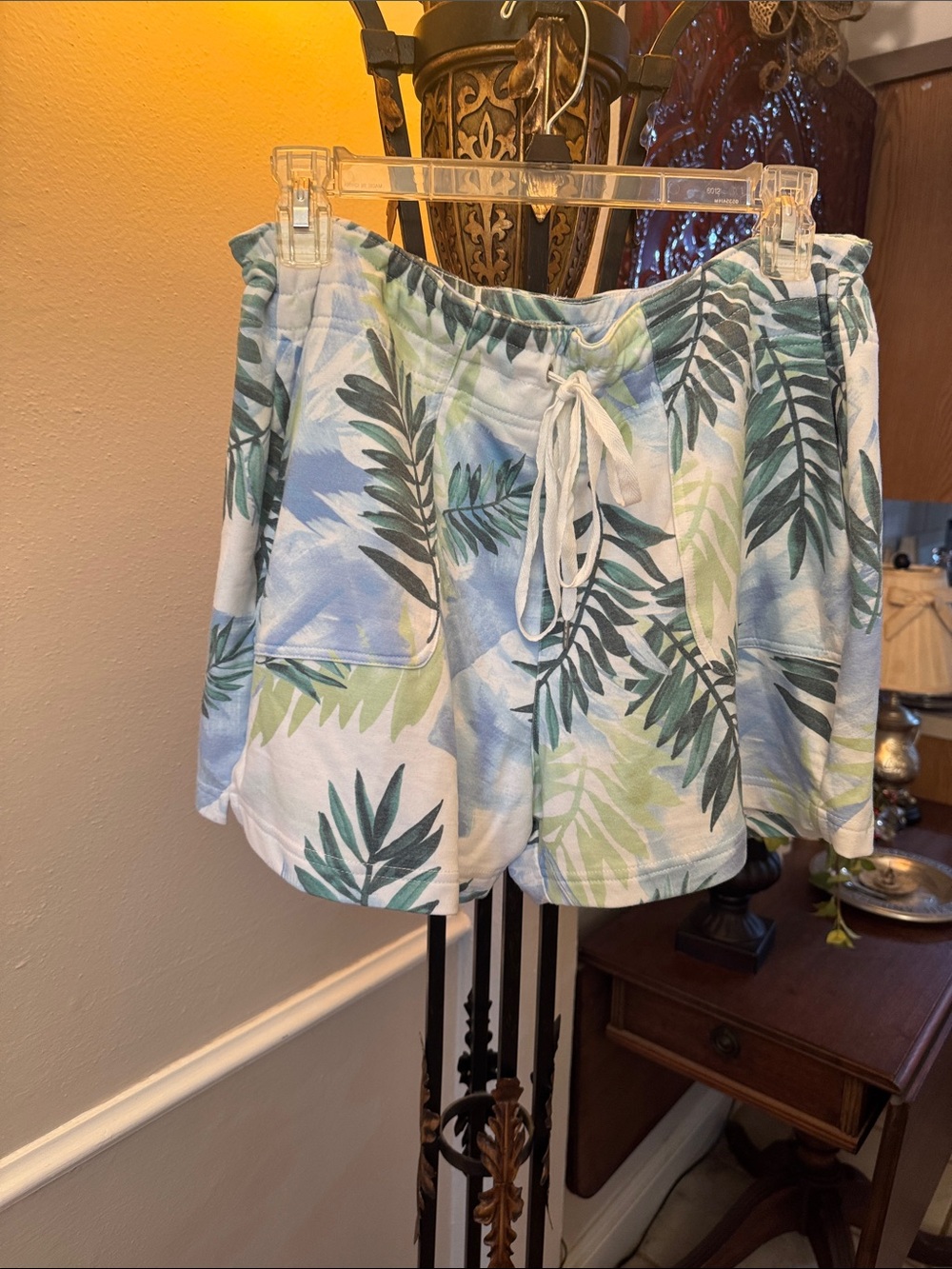 Zac & Rachel Tropical Leaf Print Lounge Shorts in Blue, Green, White